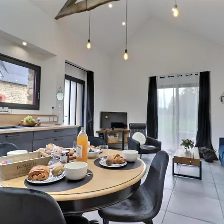 Le Four بيت للعطل Rives-du-Couesnon